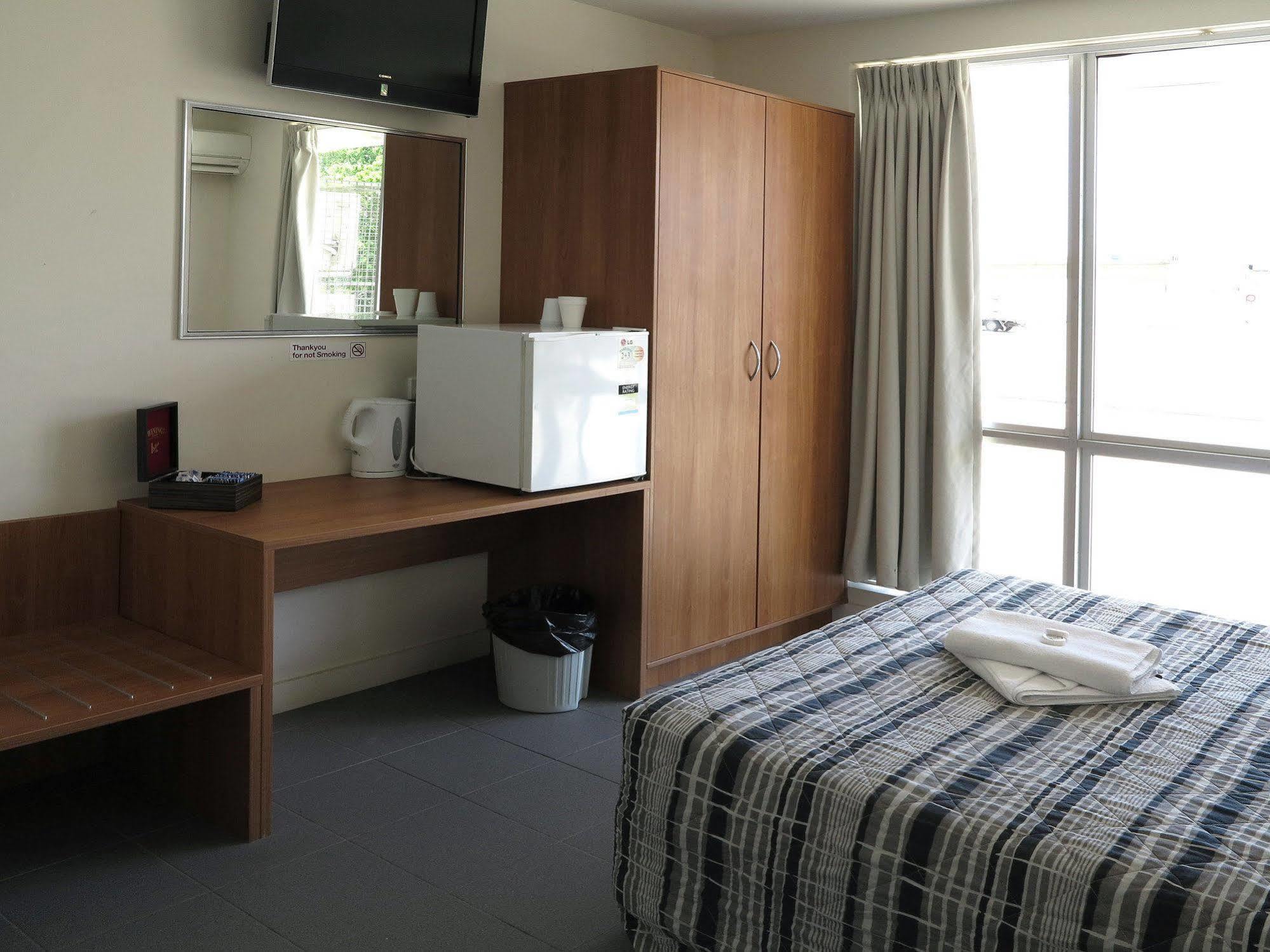 Upper Ross Hotel Townsville Eksteriør billede