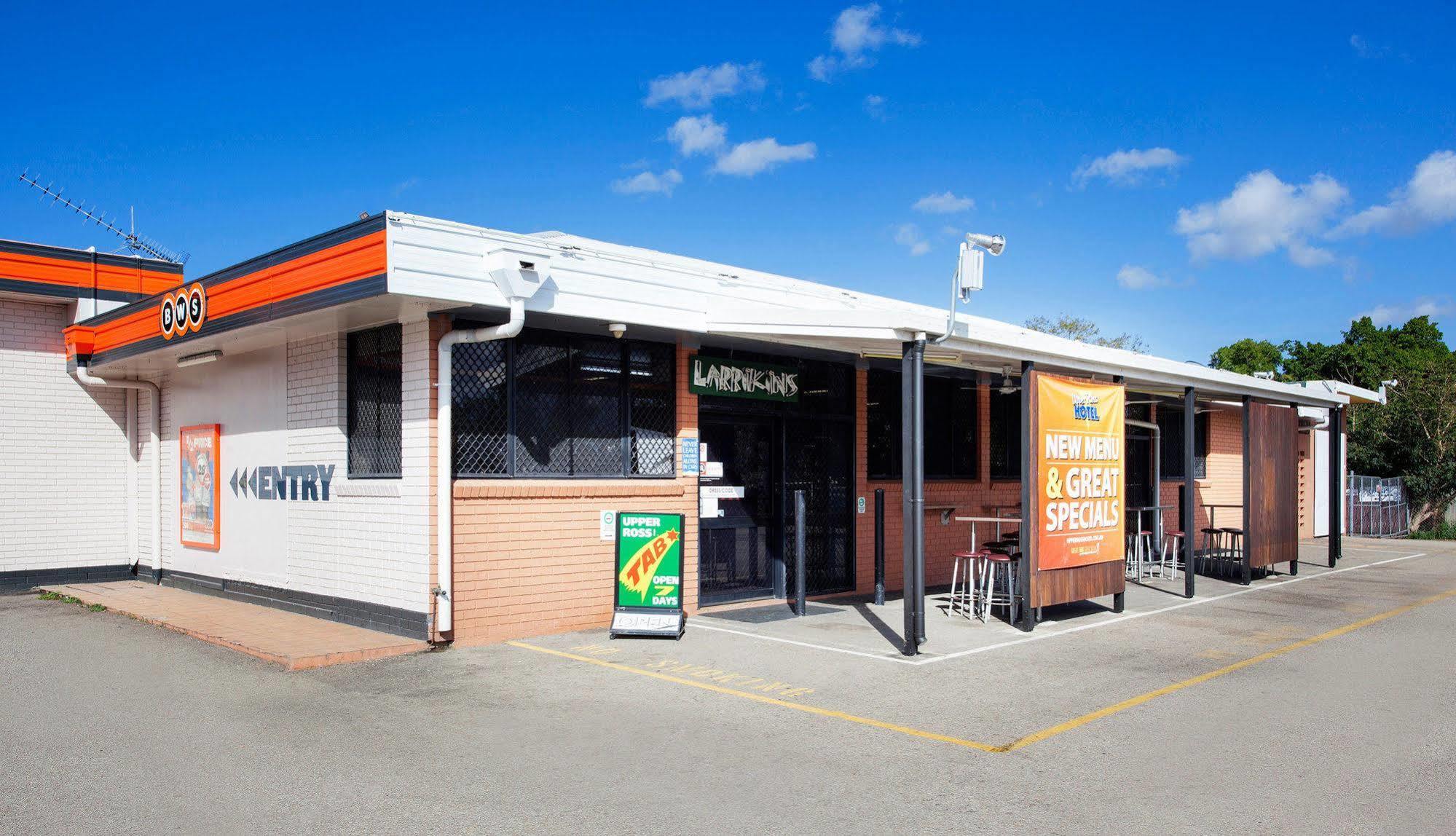 Upper Ross Hotel Townsville Eksteriør billede